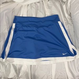 NIKE GOLF SKIRT